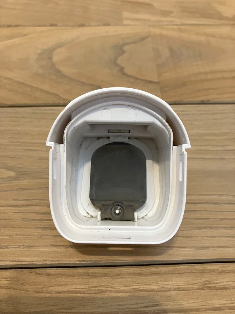 Panasonic セパレート型コードレス掃除機　MC-NS10K