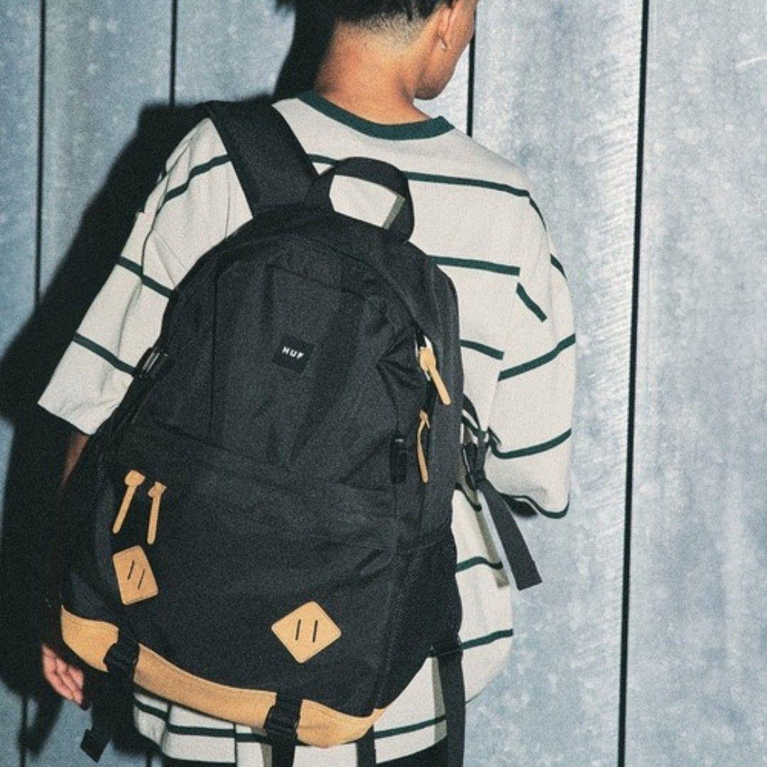【希少】【美品】HUF リュック バックパック ブラック