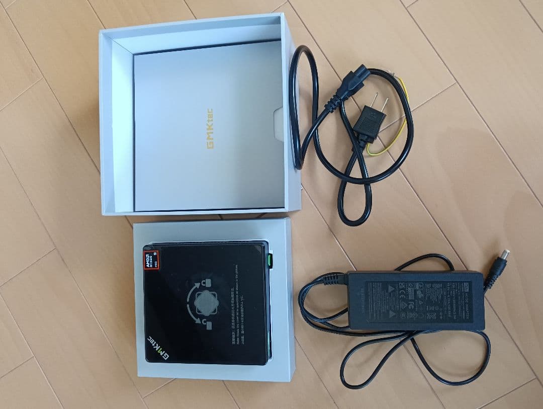 GMKtecミニPC AMD Ryzen 9 PRO 6950H 32Gb