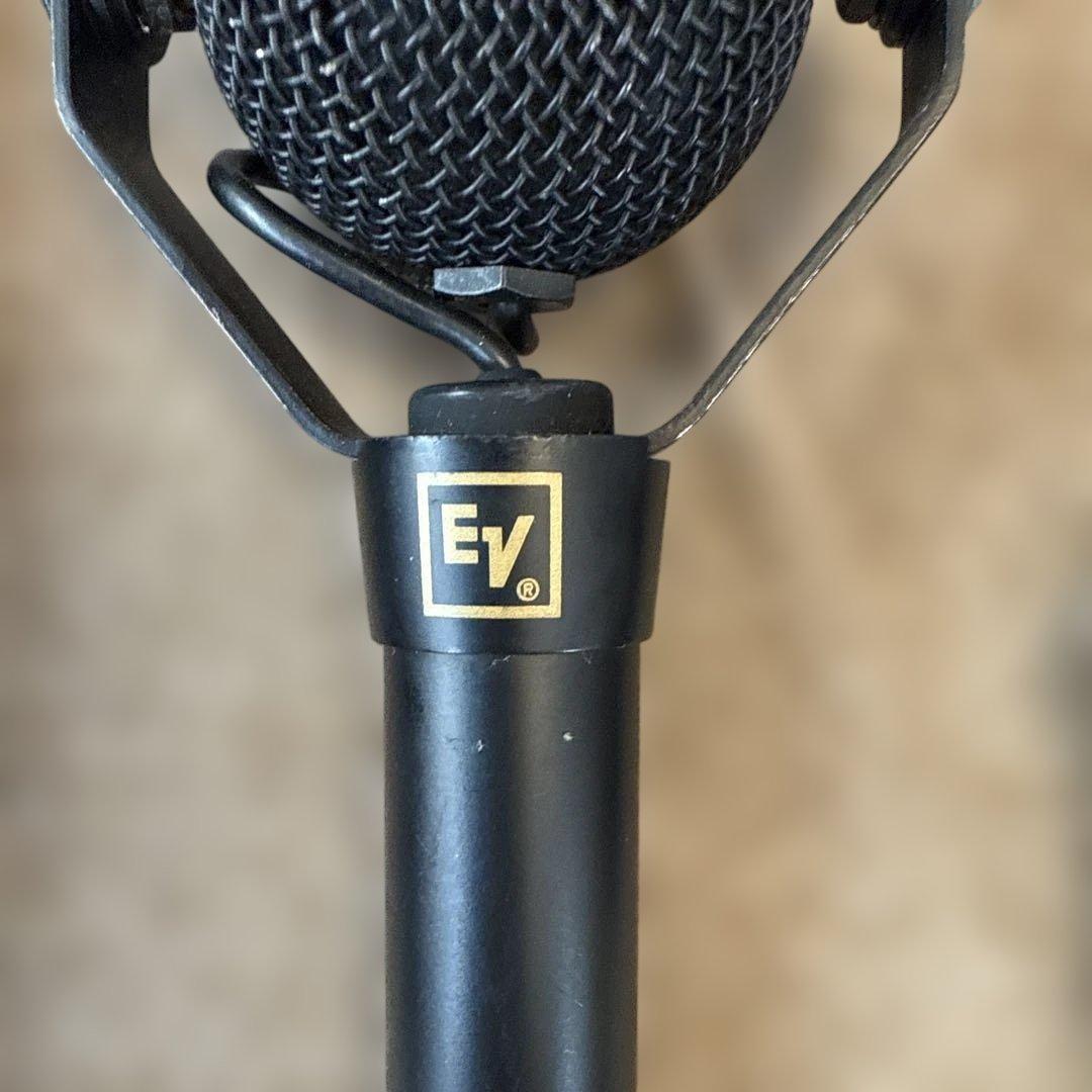 EV N/D468 楽器用ダイナミックマイク 本体+ホルダー+ケース