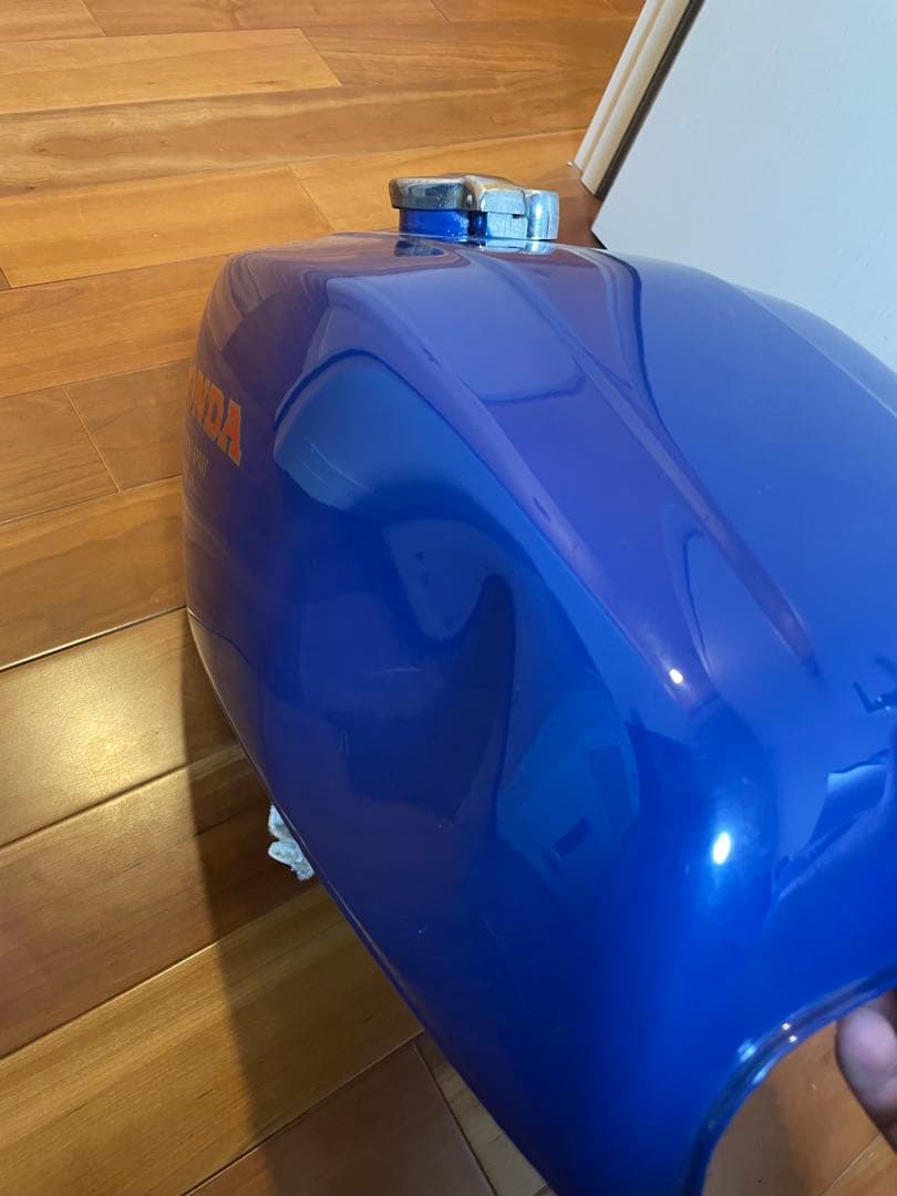 HONDA CB400F ヨンフォア 純正 タンク 中古