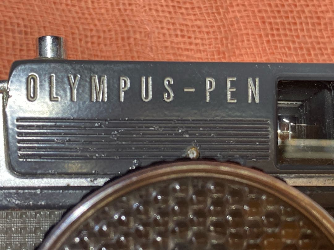 ハーフカメラ　オリンパス　PEN-EE （完全駆動品）