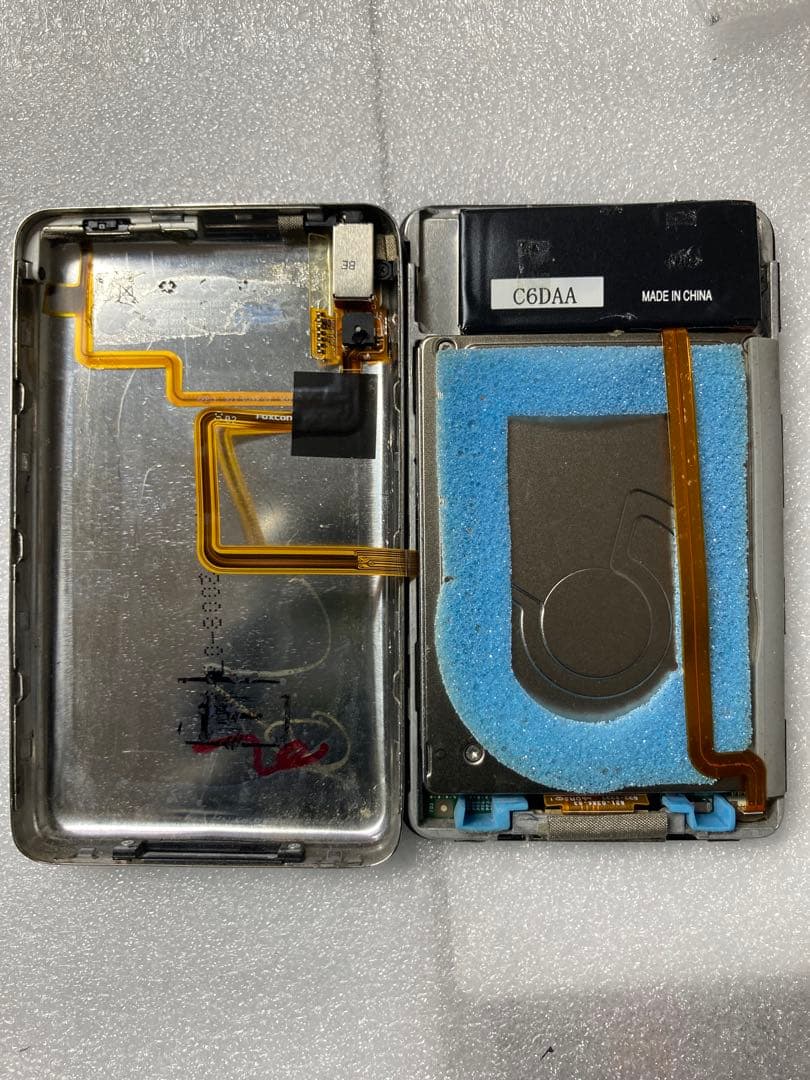 iPod classic 30GB 新品グレースケルトンマスク交換済　動作OK