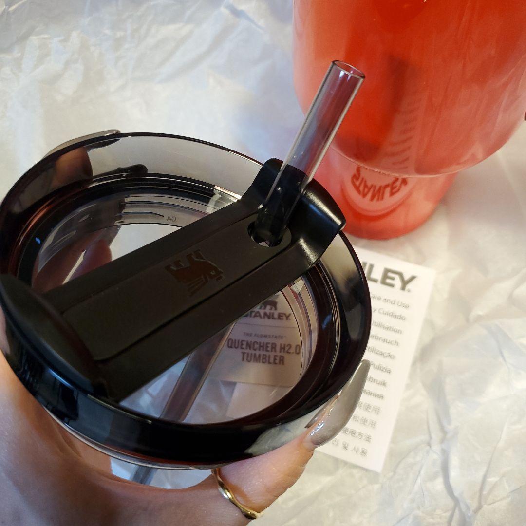 スタンレー Stanley 1.18 L neon 最終値下げ！