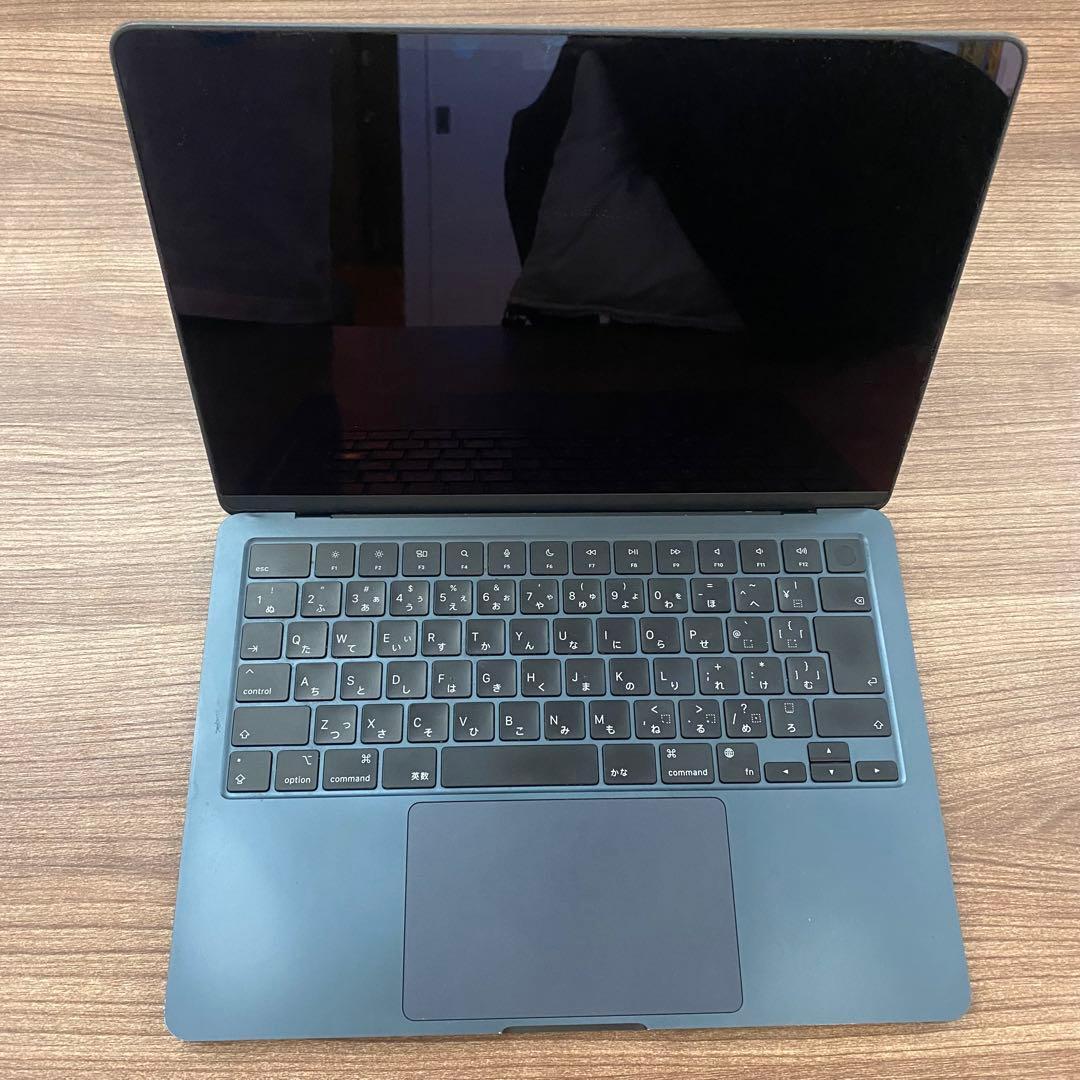MacBook Air 13インチ M3 2024 16GB 512GB