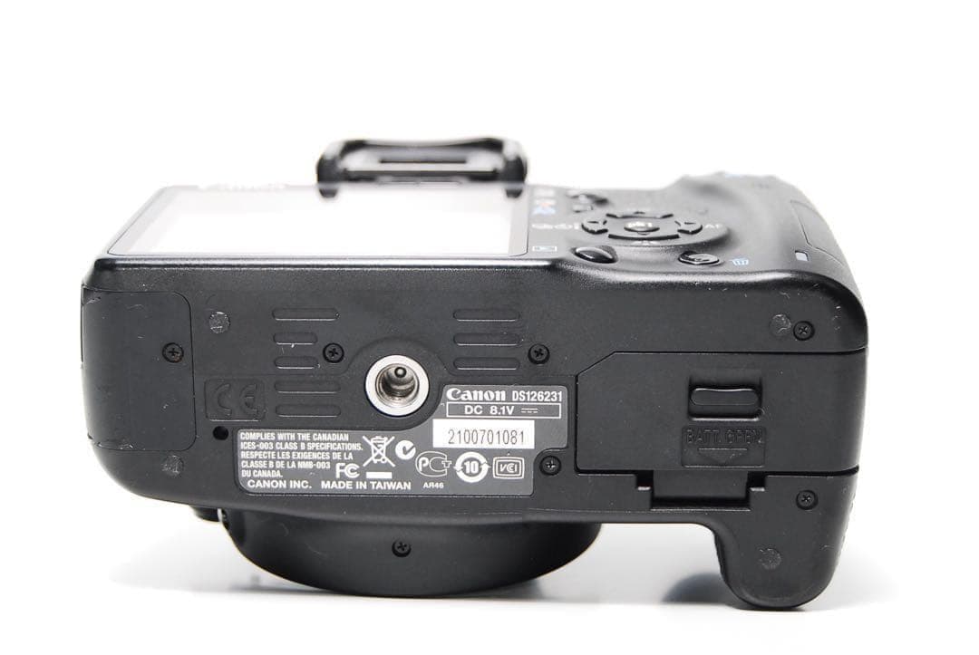 ⭐️軽量⭐️Canon Kiss X3 デジタル一眼レフ　オマケ豊富！初心者向け