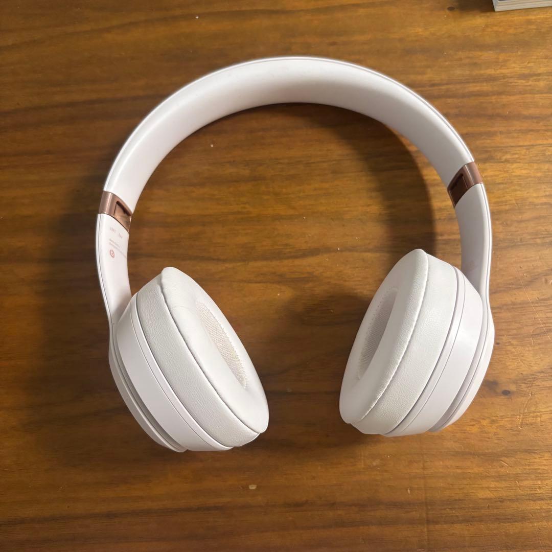 Beats ワイヤレスヘッドホン ピンク