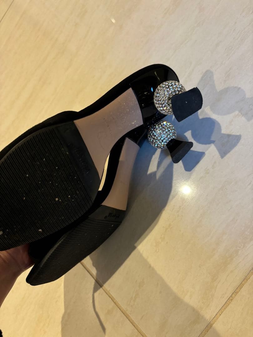 ロジェヴィヴィエ　ビジューヒール　ブラックスエードミュール　35.5