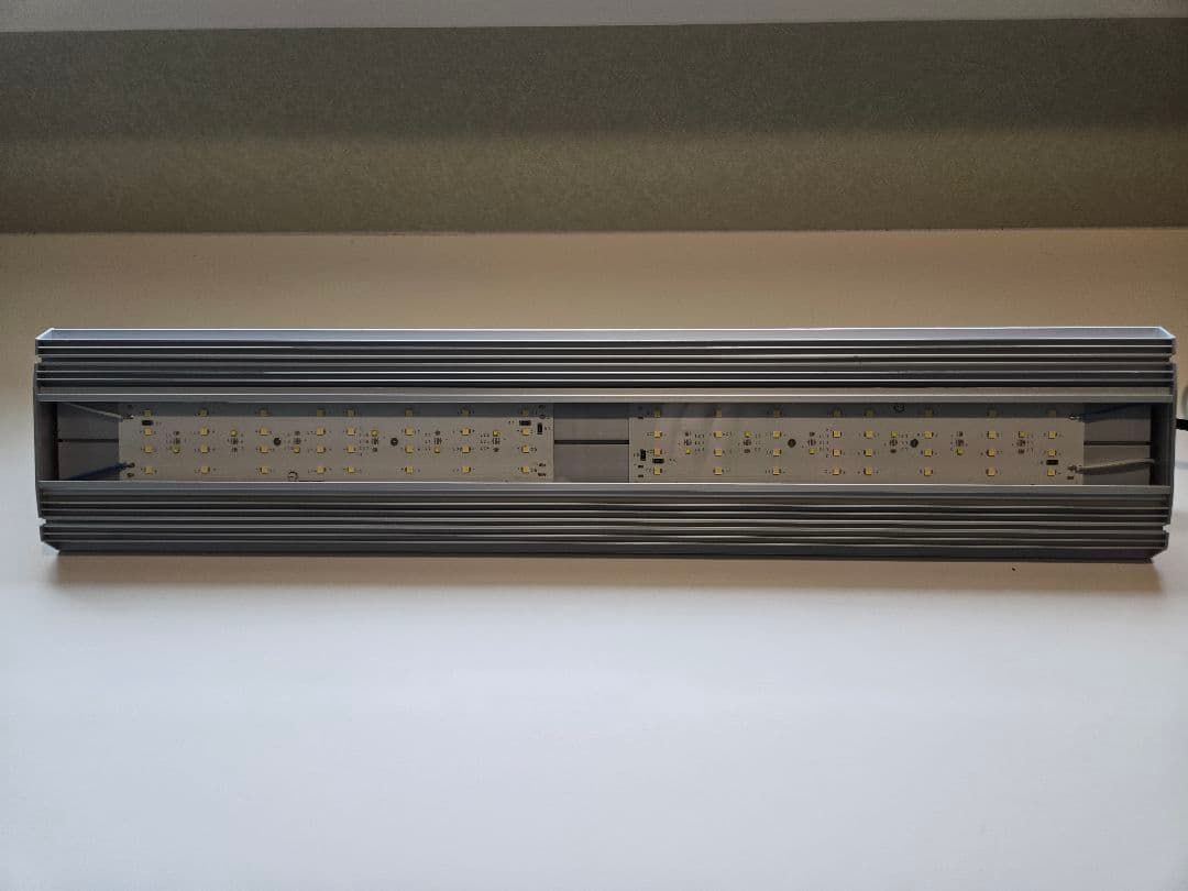 アクロ TRIANGLE LED BRIGHT Pro 60cm