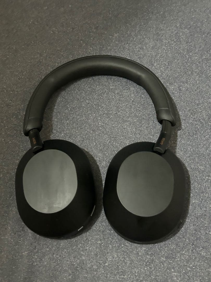 SONY WH-1000XM5 ブラック:ワイヤレスヘッドホン ※最終値下げ