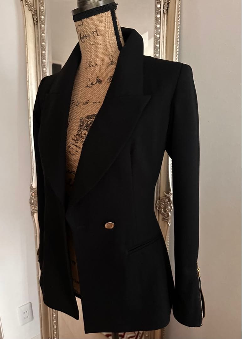 ☆【試着のみ❗️】JENNEジェンヌ シャープカラー テーラージャケット ☆