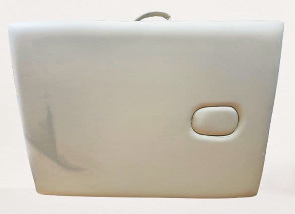 Stellaプロ用マッサージベッド 折りたたみ式 ホワイト 未使用品 ケース付き