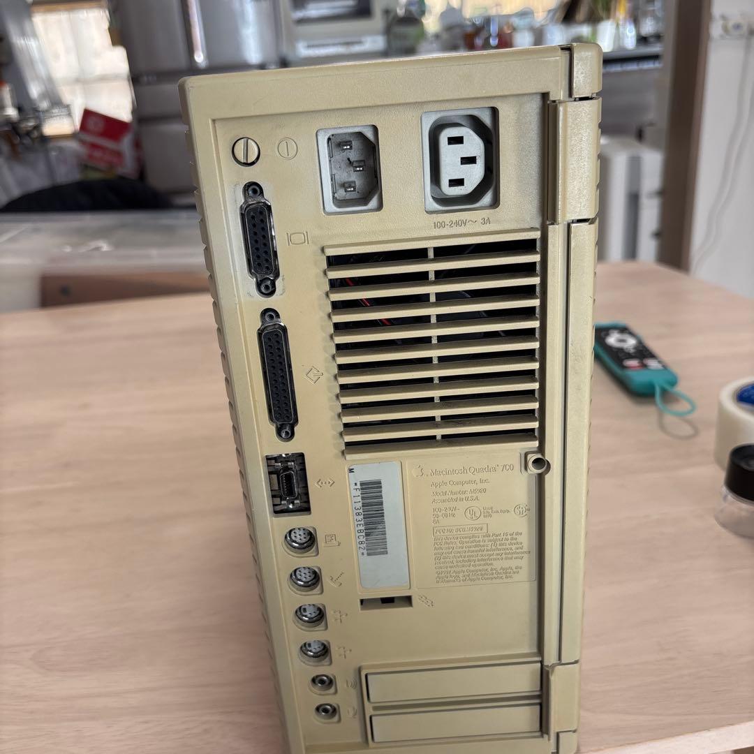 m*e様 Apple Macintosh Quadra 700現状渡し品です⑥