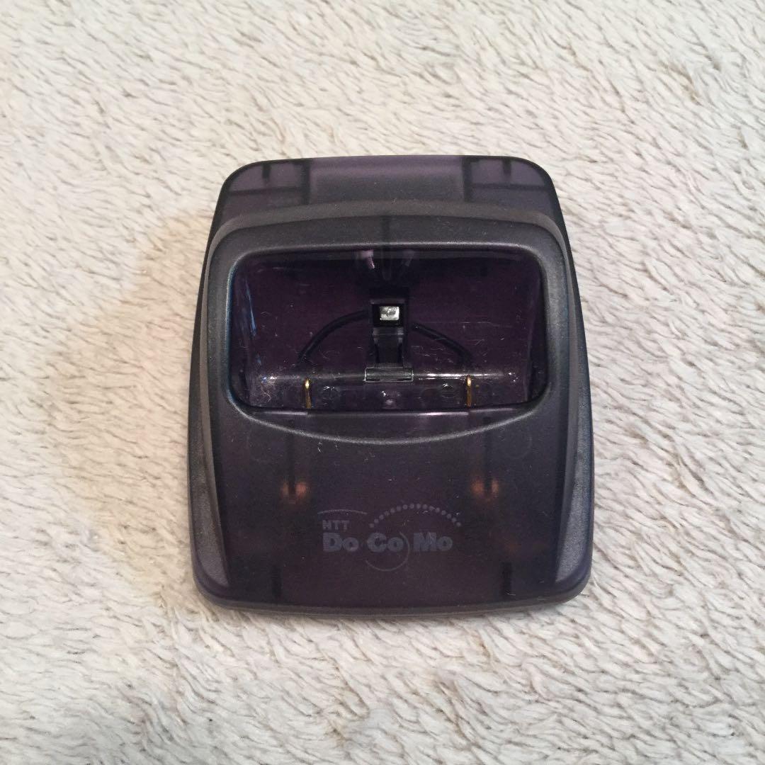 【コレクターズアイテム】ドコモ携帯電話卓上ホルダP007