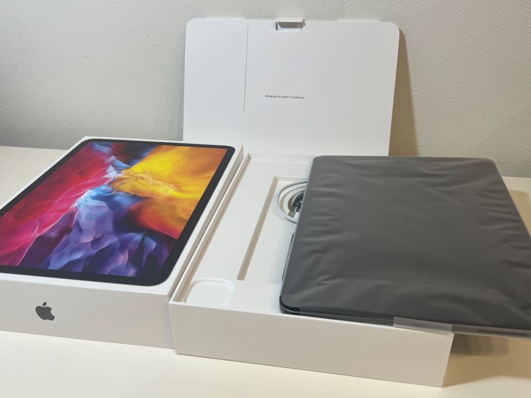 お*ぺ様 Apple純正セットiPadPro11インチ第２世代 256GB wi