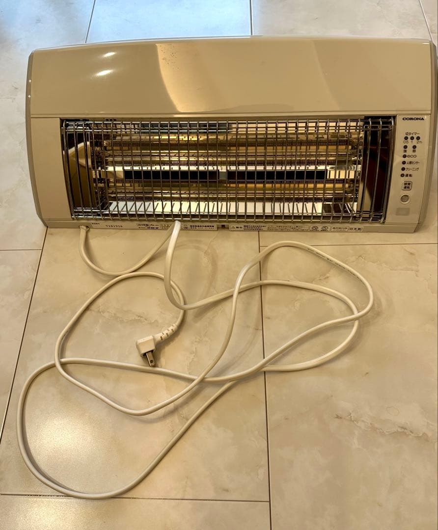 CORONA ウォールヒート　遠赤外線暖房　壁掛け型　コロナ　CHK-C126A