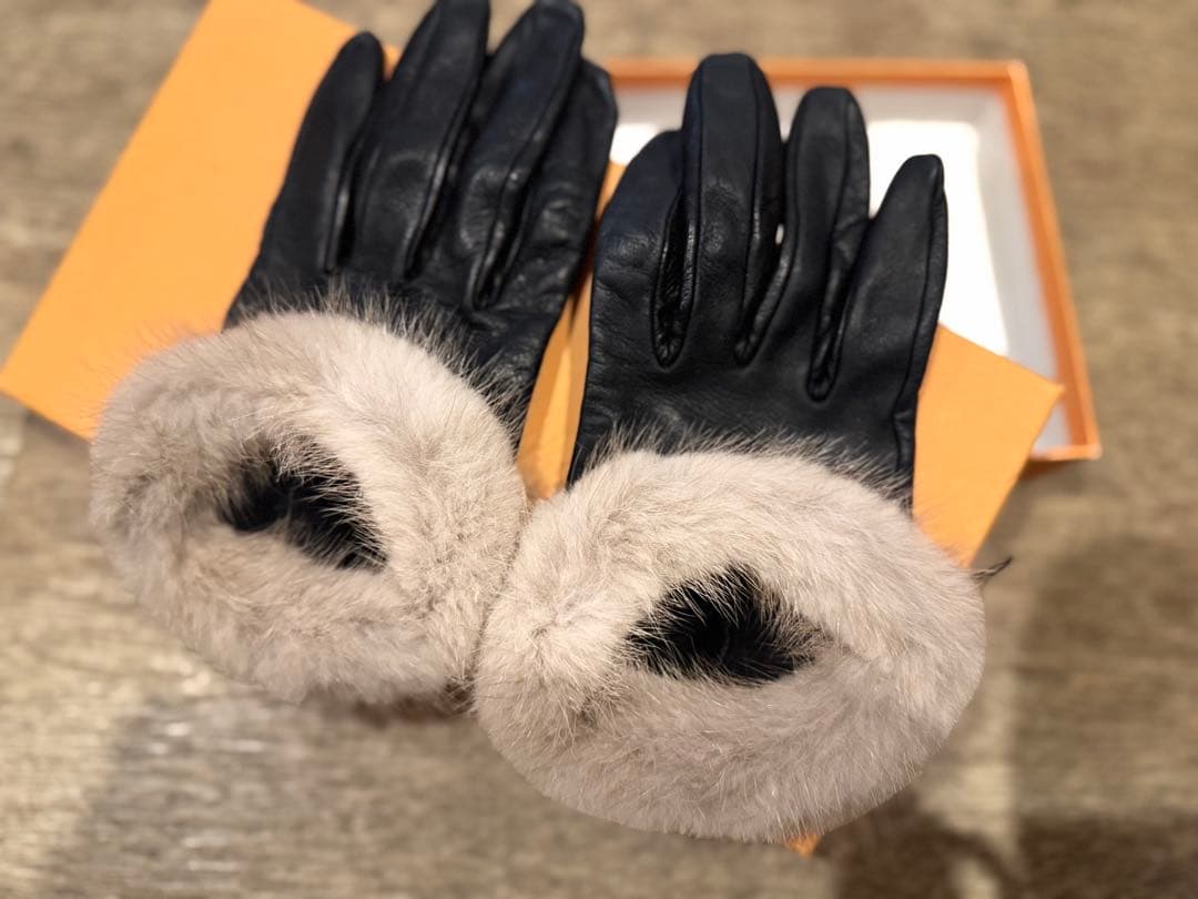 ドゥロワー購入 CAUSSE レザー ファー 手袋