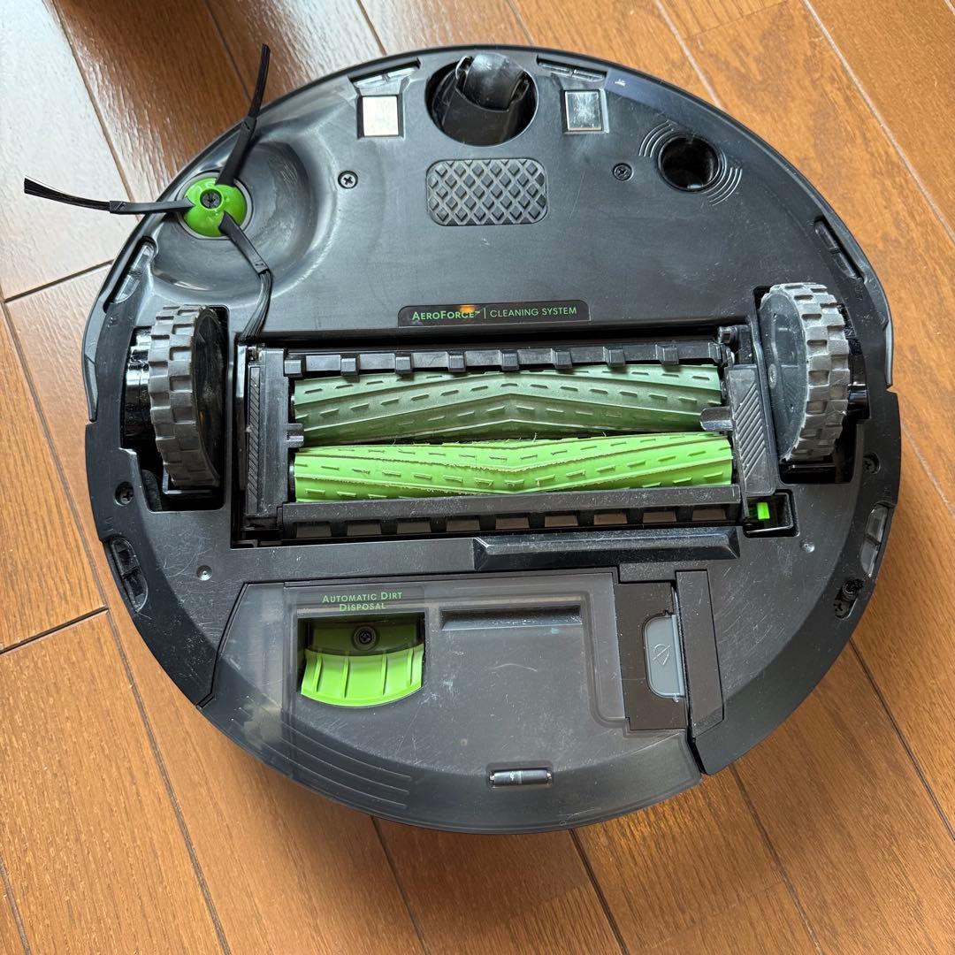 ルンバ j7+ 箱付 消耗品交換済 2022年製 正常動作