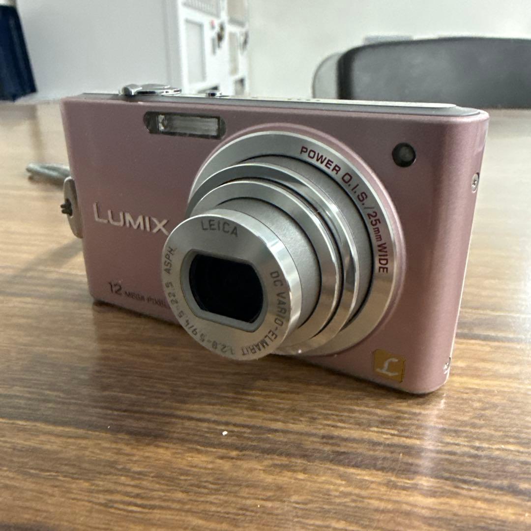 Panasonic LUMIX DM-FX60 コンデジ　人気ピンク