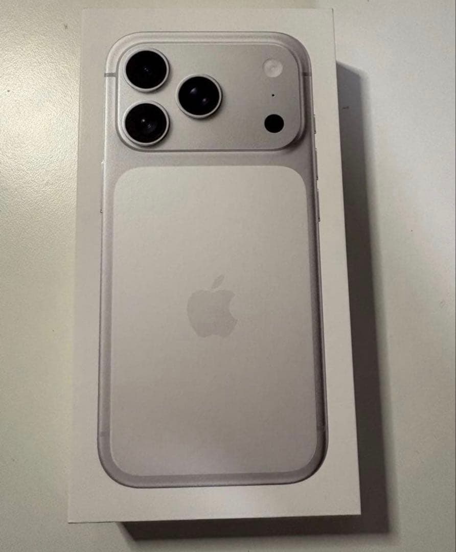 スマートフォン本体 iPhone17pro