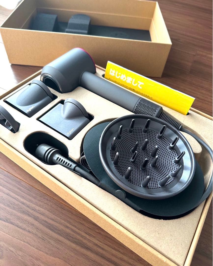 【新品未使用】ダイソンSupersonic Ionic HD03 ULF IIF