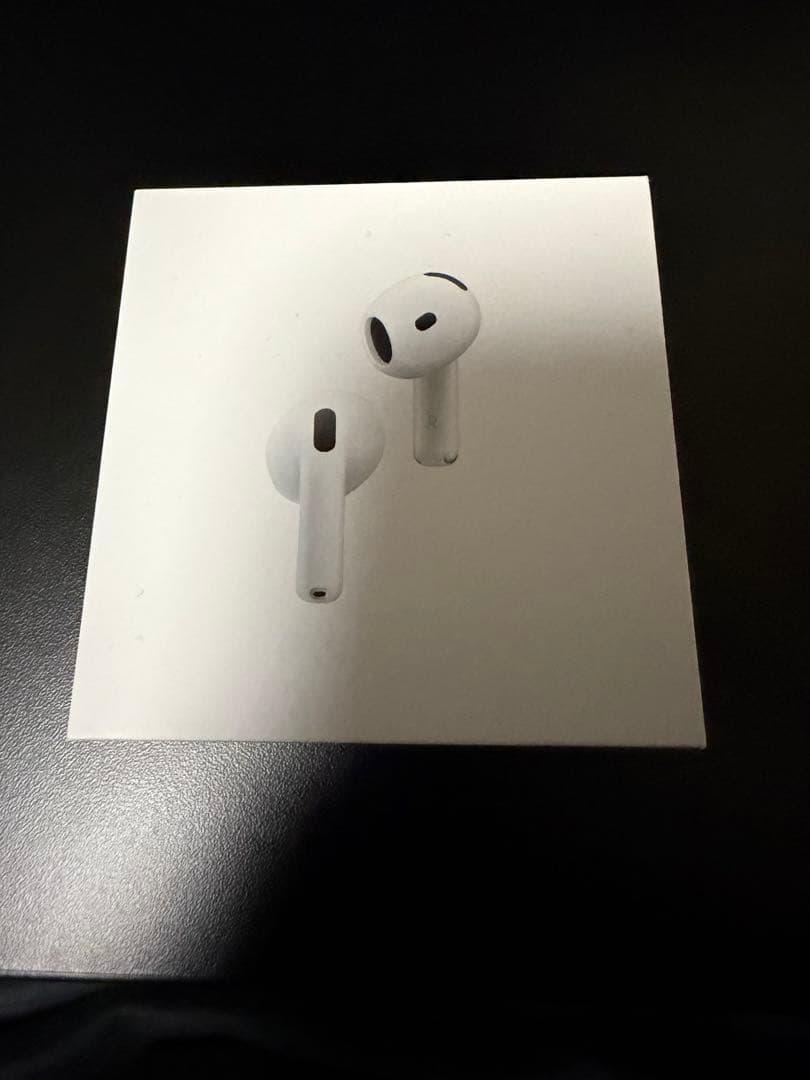 【未使用】Apple AirPods 4 アクティブノイズ キャンセリング搭載