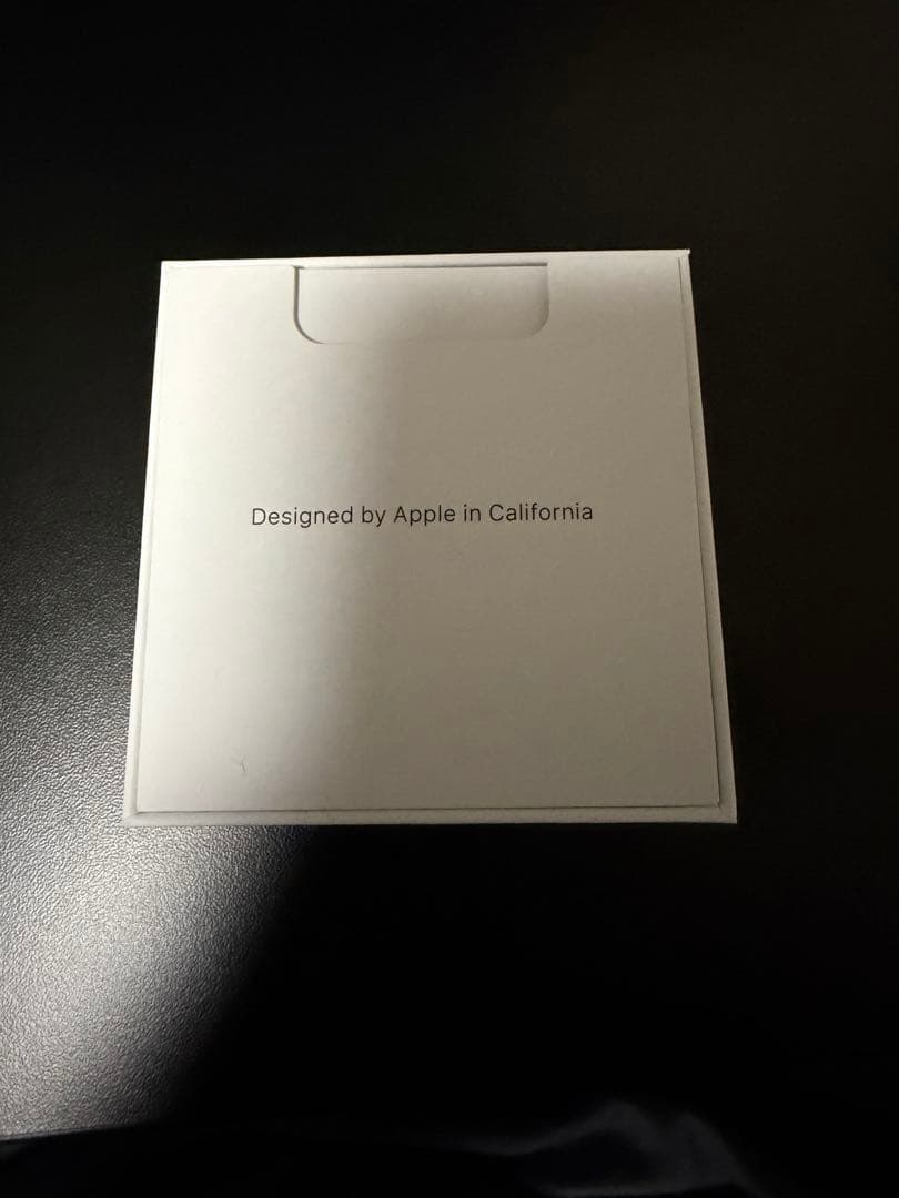 【未使用】Apple AirPods 4 アクティブノイズ キャンセリング搭載