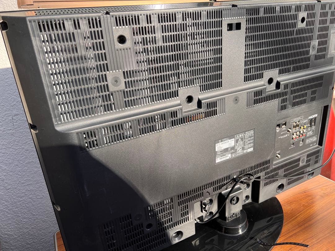 チューリップ　日立　L37-XP300CS 2010年製