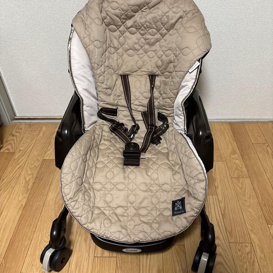 ふぁんた33 電動ハイローチェア コンビ ネムリラ AUTO SWING