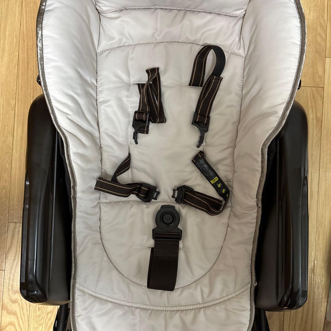 ふぁんた33 電動ハイローチェア コンビ ネムリラ AUTO SWING