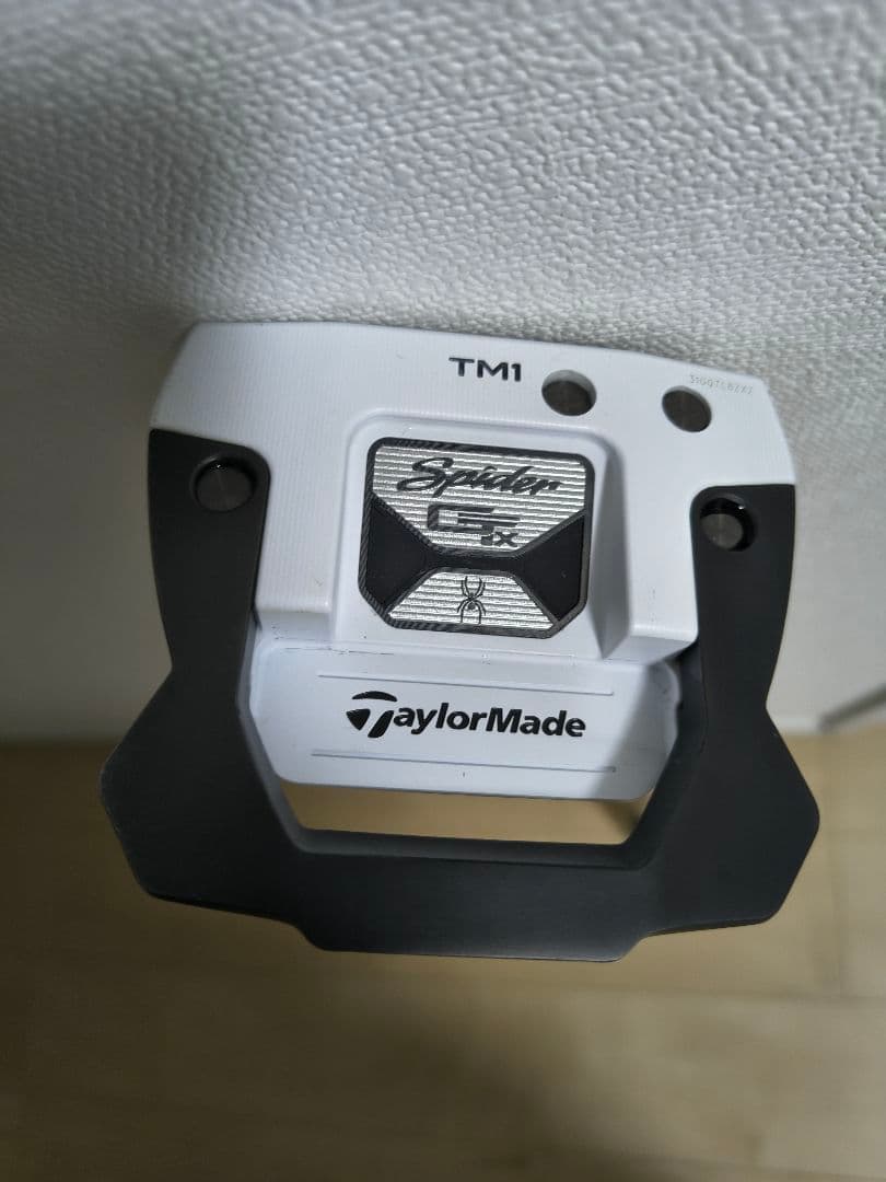 テーラーメイド Spider GTx TRUSS WHITE TM1 33インチ