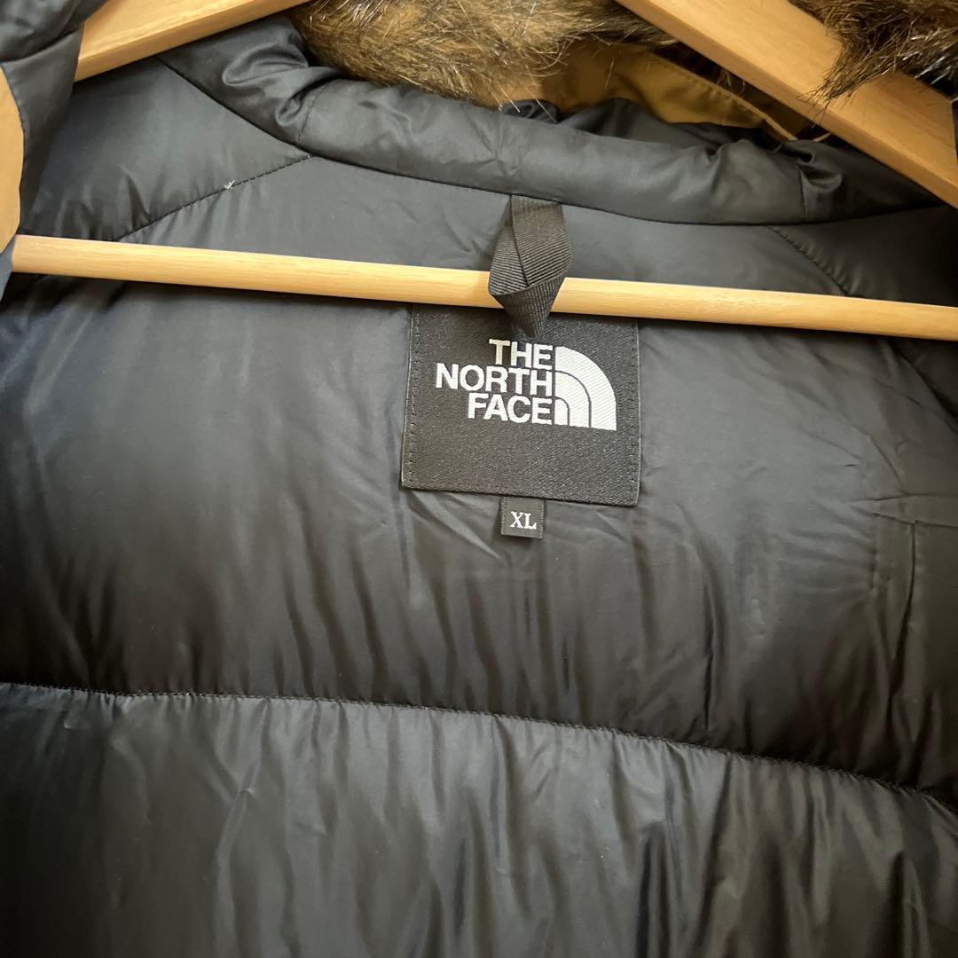 美品　ノースフェイス　ダウン