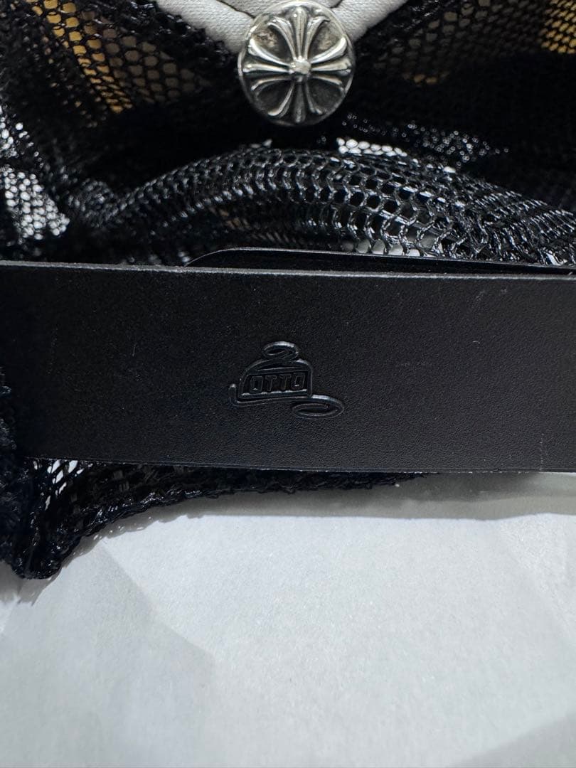 【超美品】CHROME HEARTS 刺繍トラッカーキャップ ブラック/ホワイト