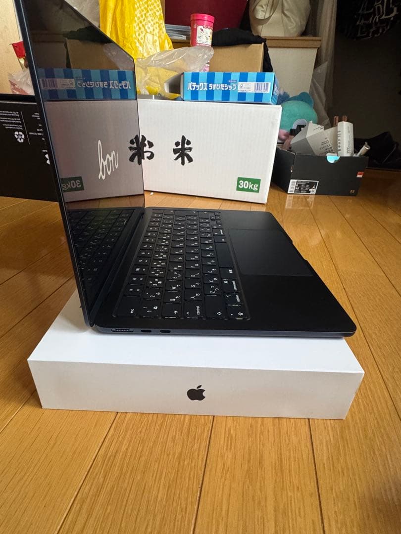 MacBookAir 13インチ M3 2024スペースグレー