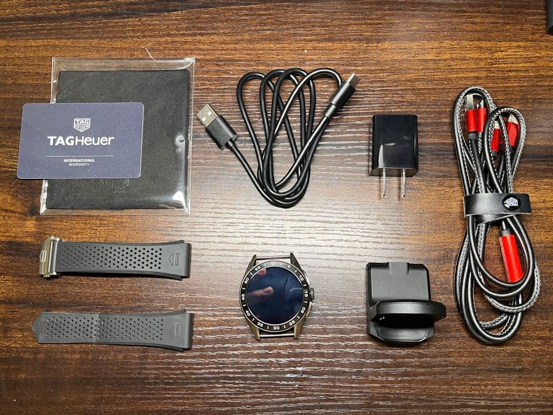 時計 TAG HEUER CONNECTED CALIBRE E4 45mm