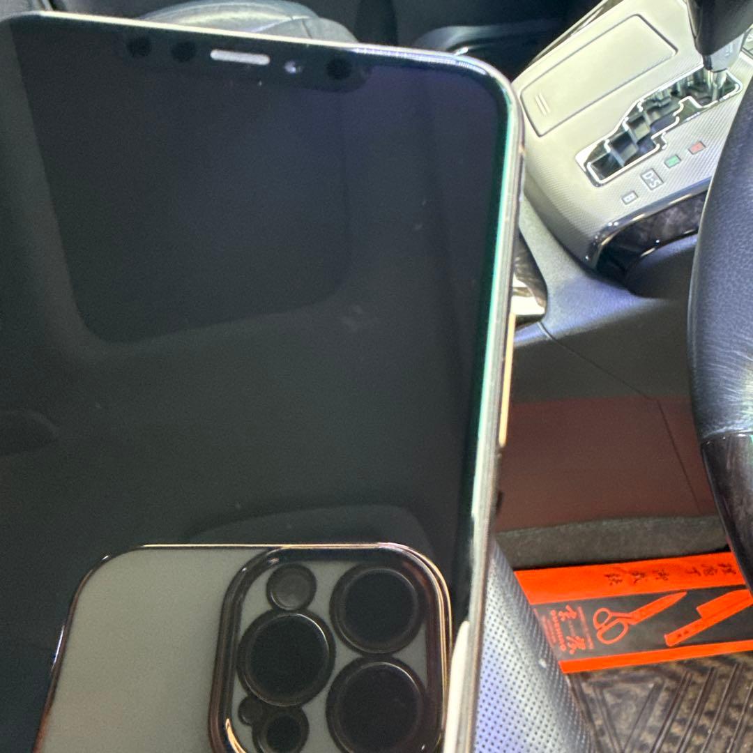 Apple iPhone 11 Pro Max ゴールド 本体　SIMフリー