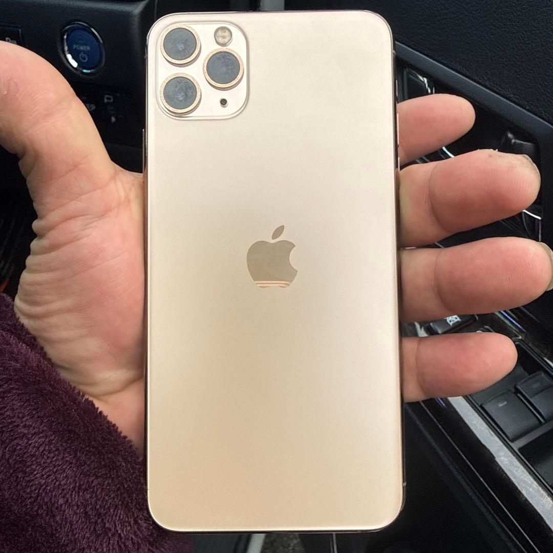 Apple iPhone 11 Pro Max ゴールド 本体　SIMフリー