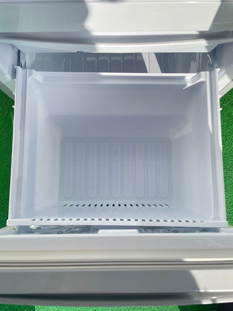 966 シャープ 左右付け替え可能 2ドア冷蔵庫 167L 大きめ 一人暮らし