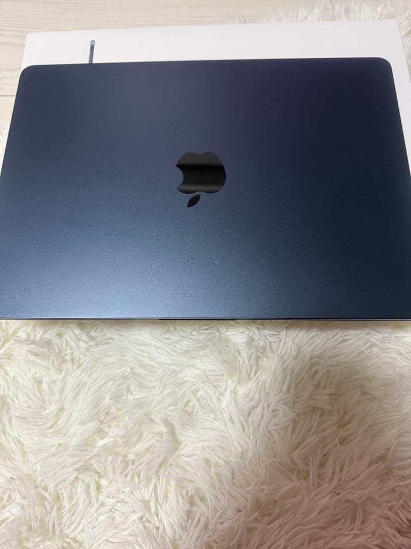 Apple MacBook Air (M2, ミッドナイト)
