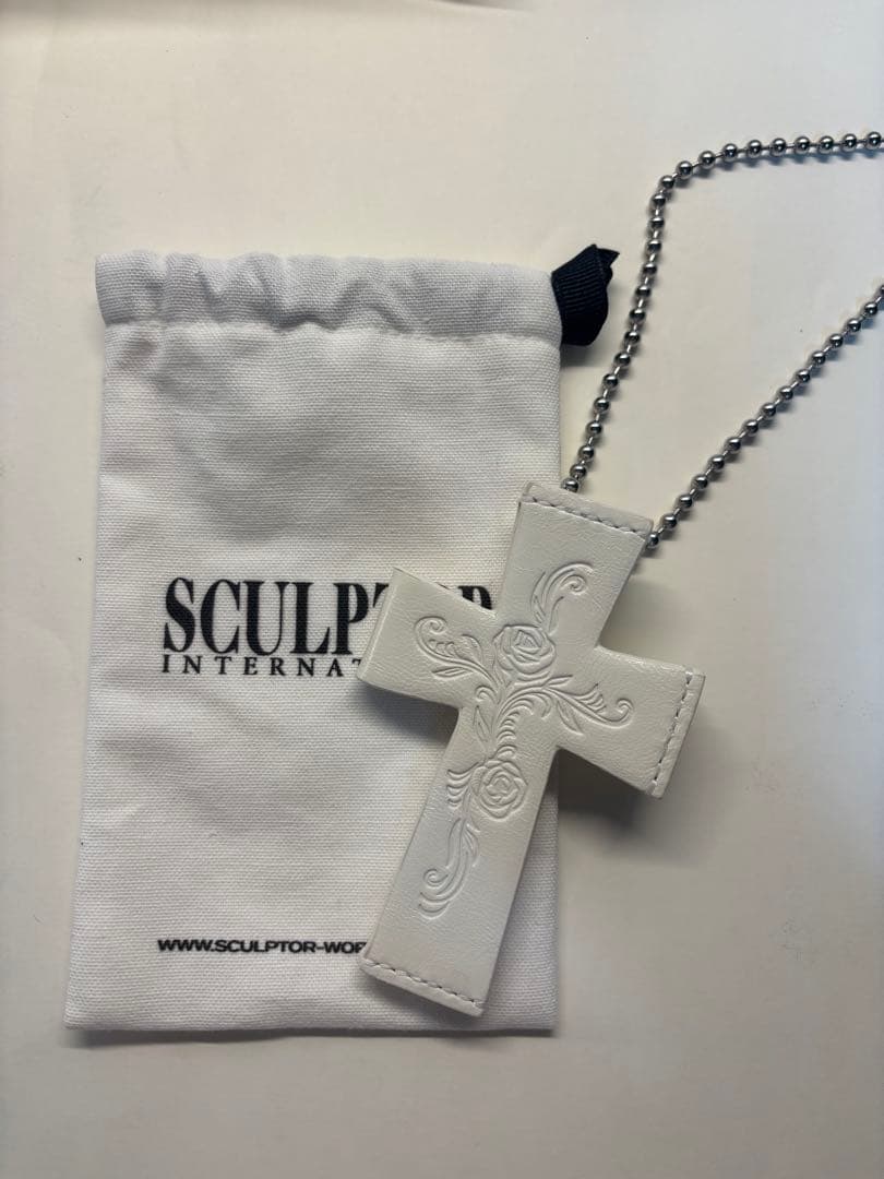 SCULPTOR クロスストラップウォレット