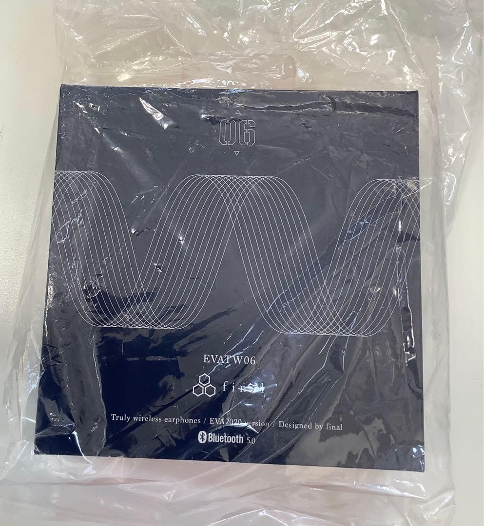 美品　EVA2020　イヤホン Mark.06 エヴァンゲリオン