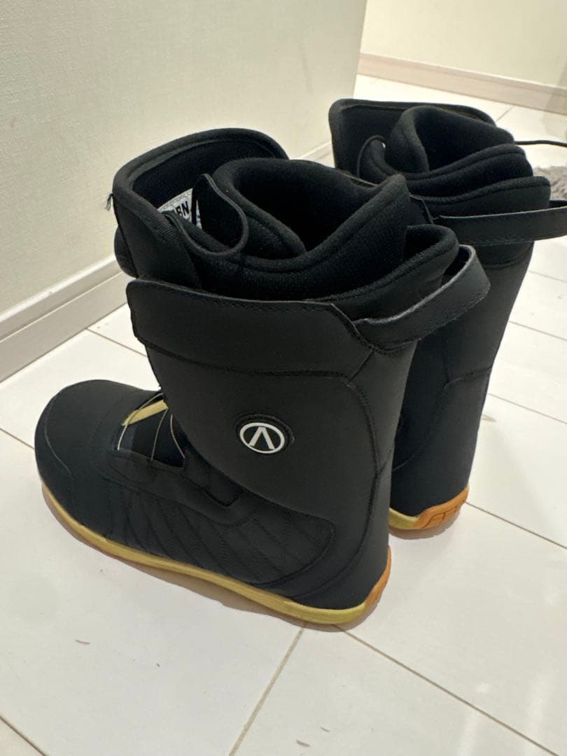 kind　エアボーン ARBN 24.5 スノーボード　ブーツ　ボア
