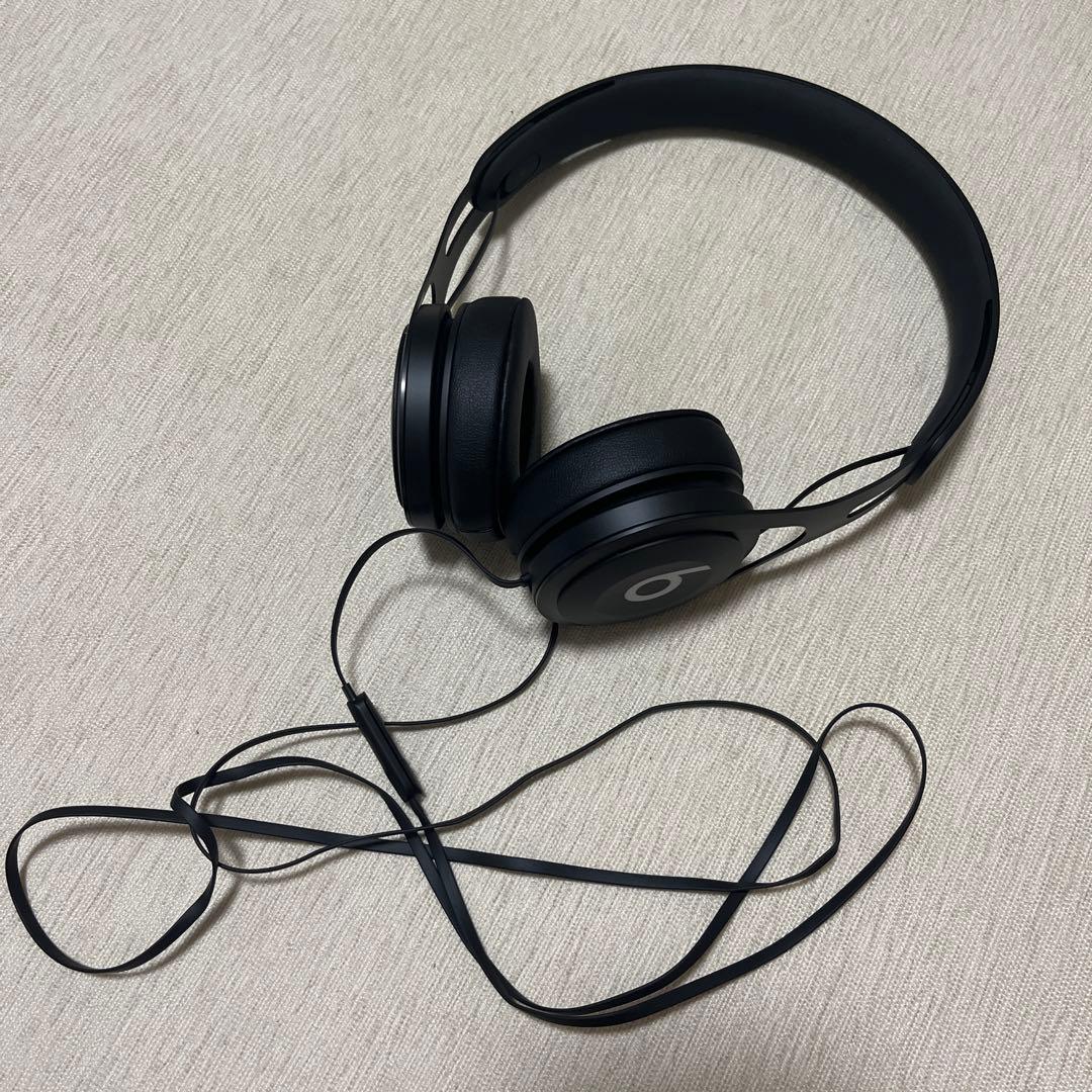 beats  ベッドホン