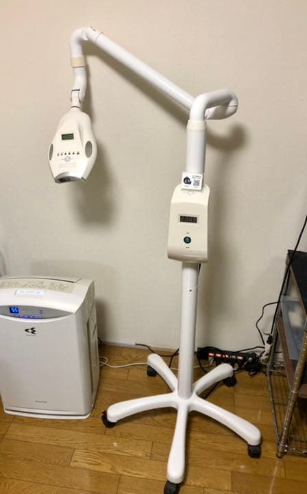 シャリオン社製:セルフホワイトニング機器/ホワイトLED55