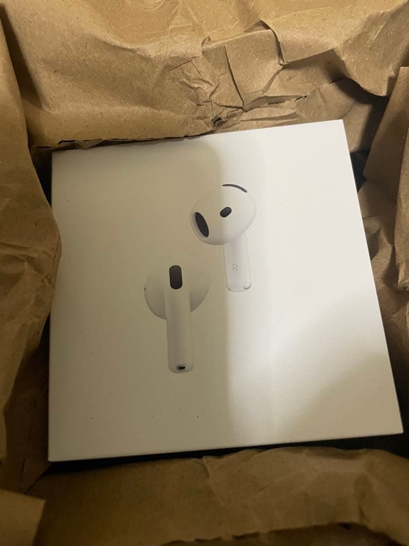 エアーポッズ4 新品未開封ノイズキャンセル搭載 明日発送！