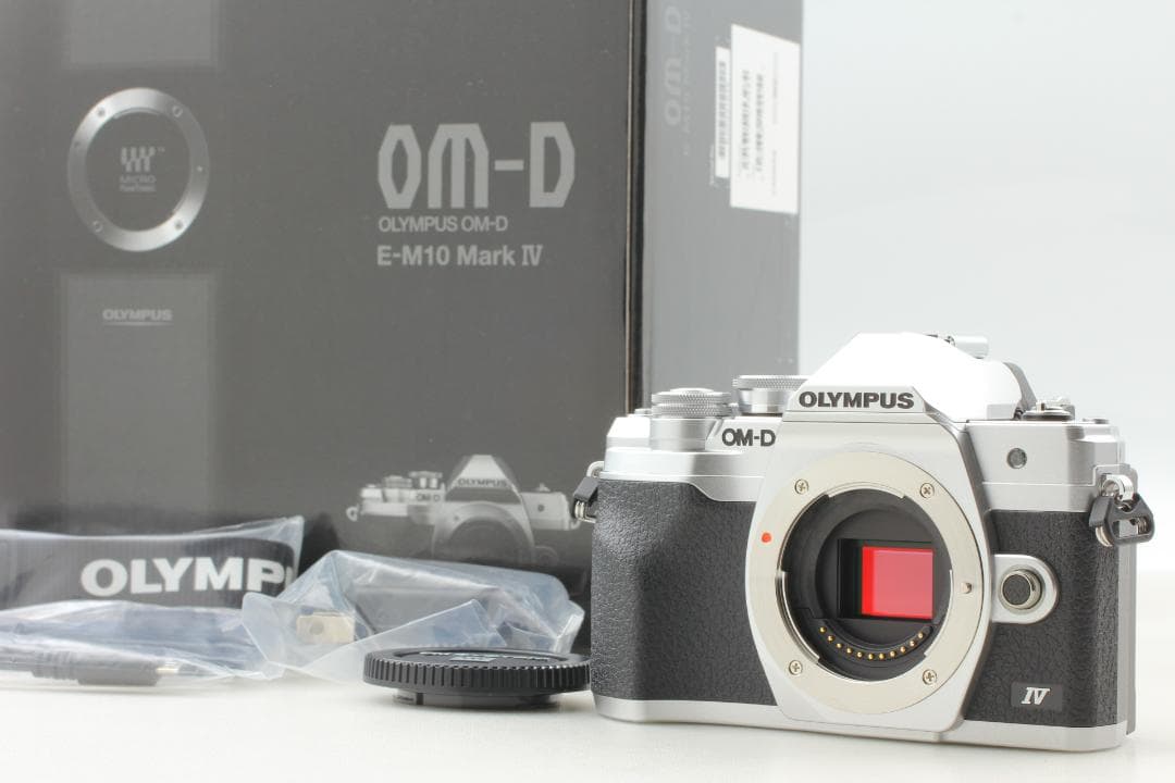 Olympus OM-D E-M10 Mark IV カメラ 本体のみ