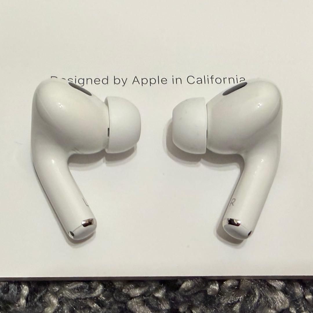 【極美品】Apple AirPods Pro 2 USBC