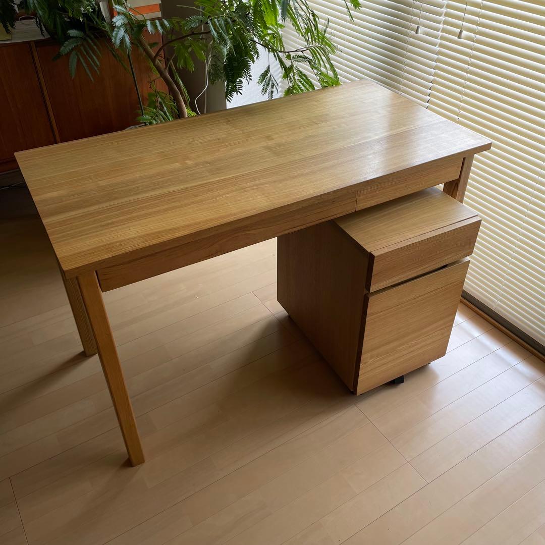 無印良品　タモ　無垢材　デスク
