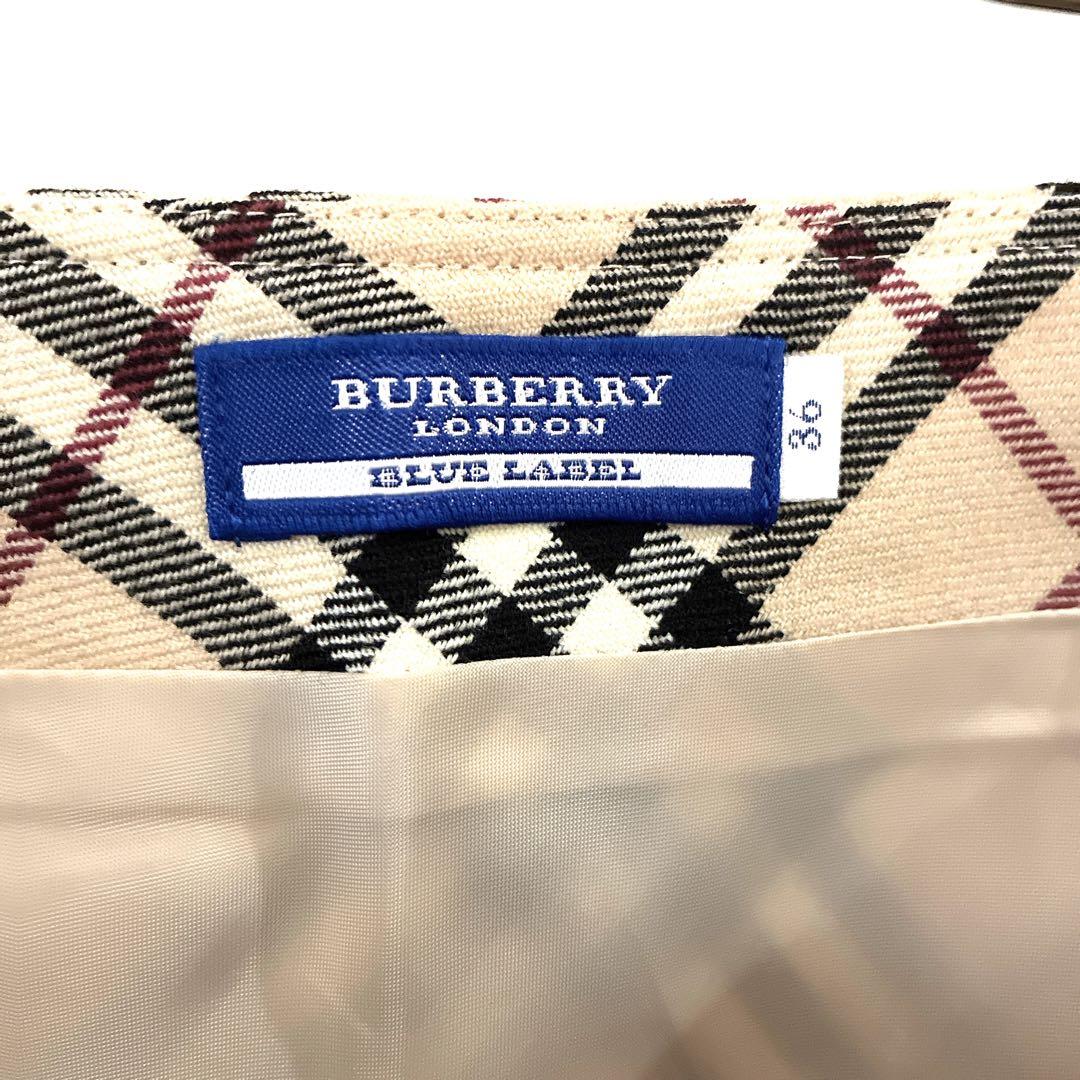 極美品　バーバリーブルーレーベル　ノバチェックミニスカート　サイズ36