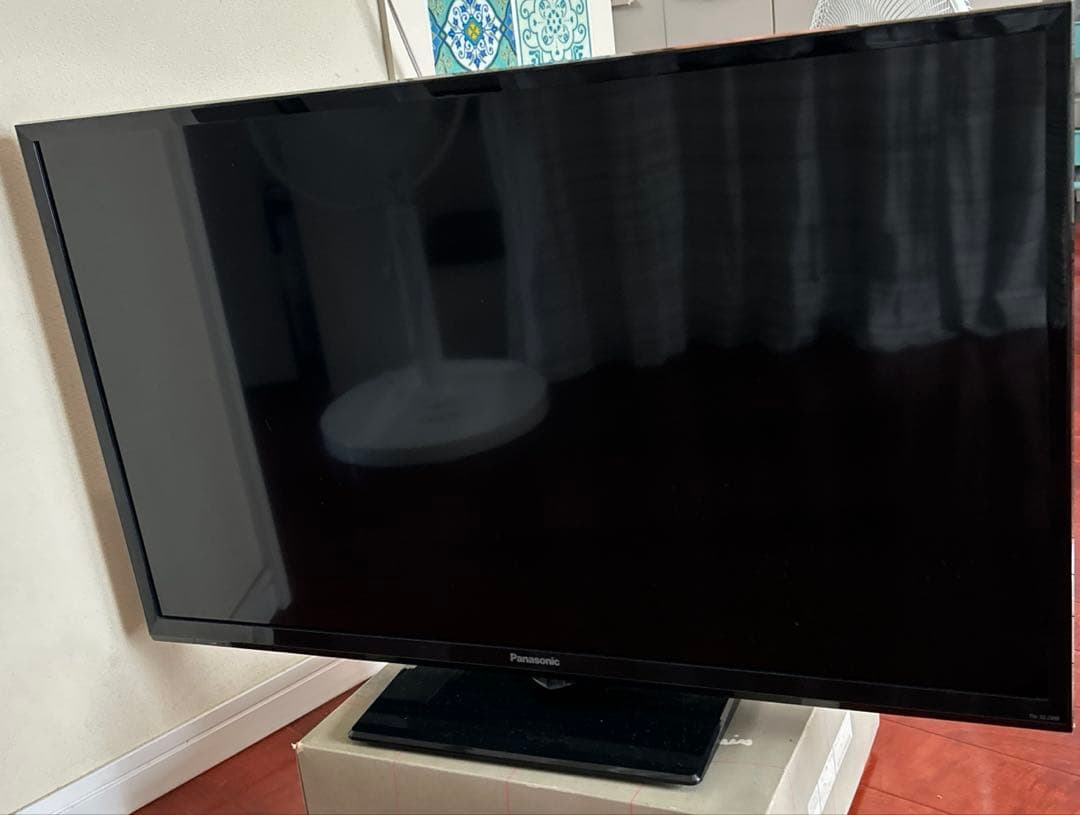 美品Panasonicビエラ2022年製TH-32J300 32インチ